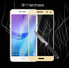 Защитное стекло 2D для HUAWEI Y5 2017 ударопрочное кант золотистый.