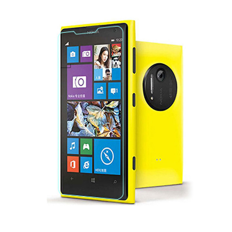 Защитное стекло 0,3 мм для Nokia Lumia 1020.