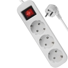 Сетевой фильтр DEFENDER S318 с заземлением, 3 розетки, 10A, длина 1.8 метра, цвет белый Сетевой фильтр DEFENDER S318 с заземлением, 3 розетки, 10A, длина 1.8 метра, цвет белый