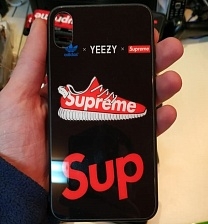 Чехол накладка для APPLE iPhone XR, пластик, силикон, рисунок Кроссовок Supreme.