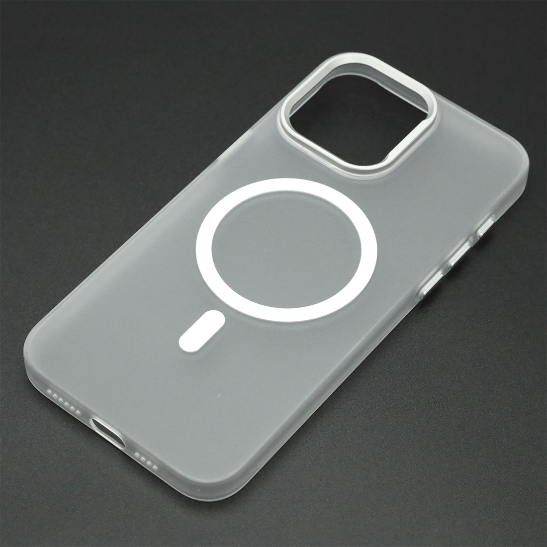 Чехол накладка Cabbeen с поддержкой MagSafe для APPLE iPhone 15 Pro Max, матовый, цвет прозрачно белый