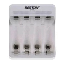 Зарядное устройство BESTON C9009, для аккумуляторов AAAx4, AAx4, с индикацией заряда, цвет белый