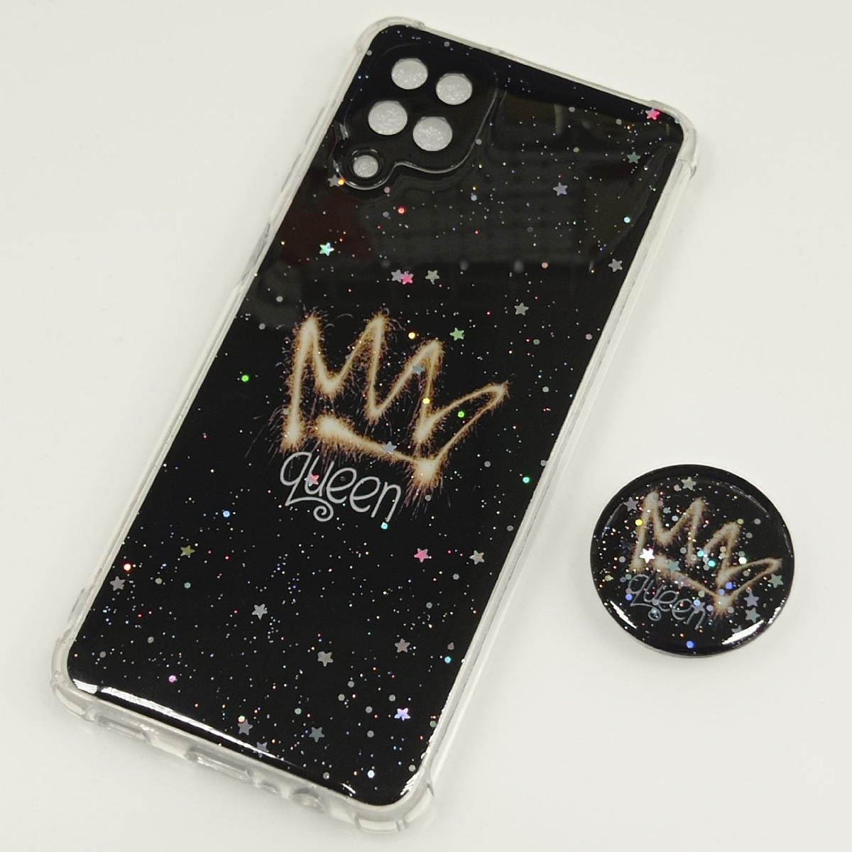 Чехол накладка для SAMSUNG Galaxy A12, M12 силикон, фактурный глянец, с поп сокетом, рисунок Queen