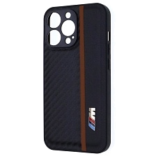 Чехол накладка для APPLE iPhone 13 Pro, силикон, карбон, экокожа, защита камеры, знак БМВ M серии, цвет черный с коричневой полоской Чехол накладка для APPLE iPhone 13 Pro, силикон, карбон, экокожа, защита камеры, знак БМВ M серии, цвет черный с коричневой полоской