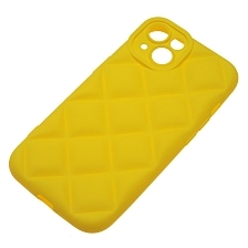 Чехол накладка для APPLE iPhone 14 (6.1"), силикон, 3D ромб, цвет желтый