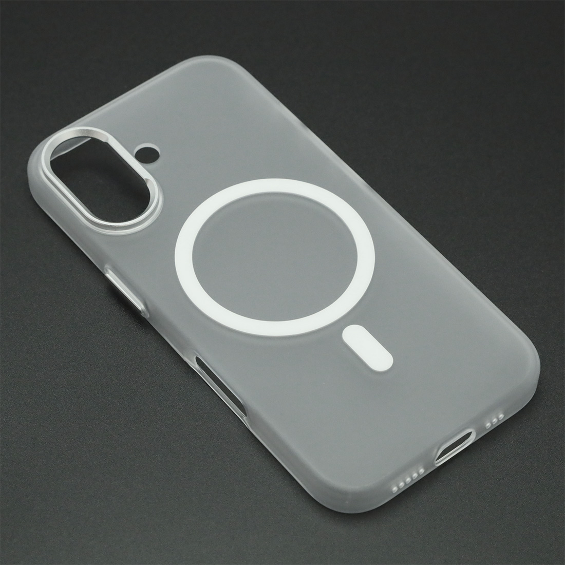 Чехол накладка Cabbeen с поддержкой MagSafe для APPLE iPhone 16, матовый, цвет прозрачно белый