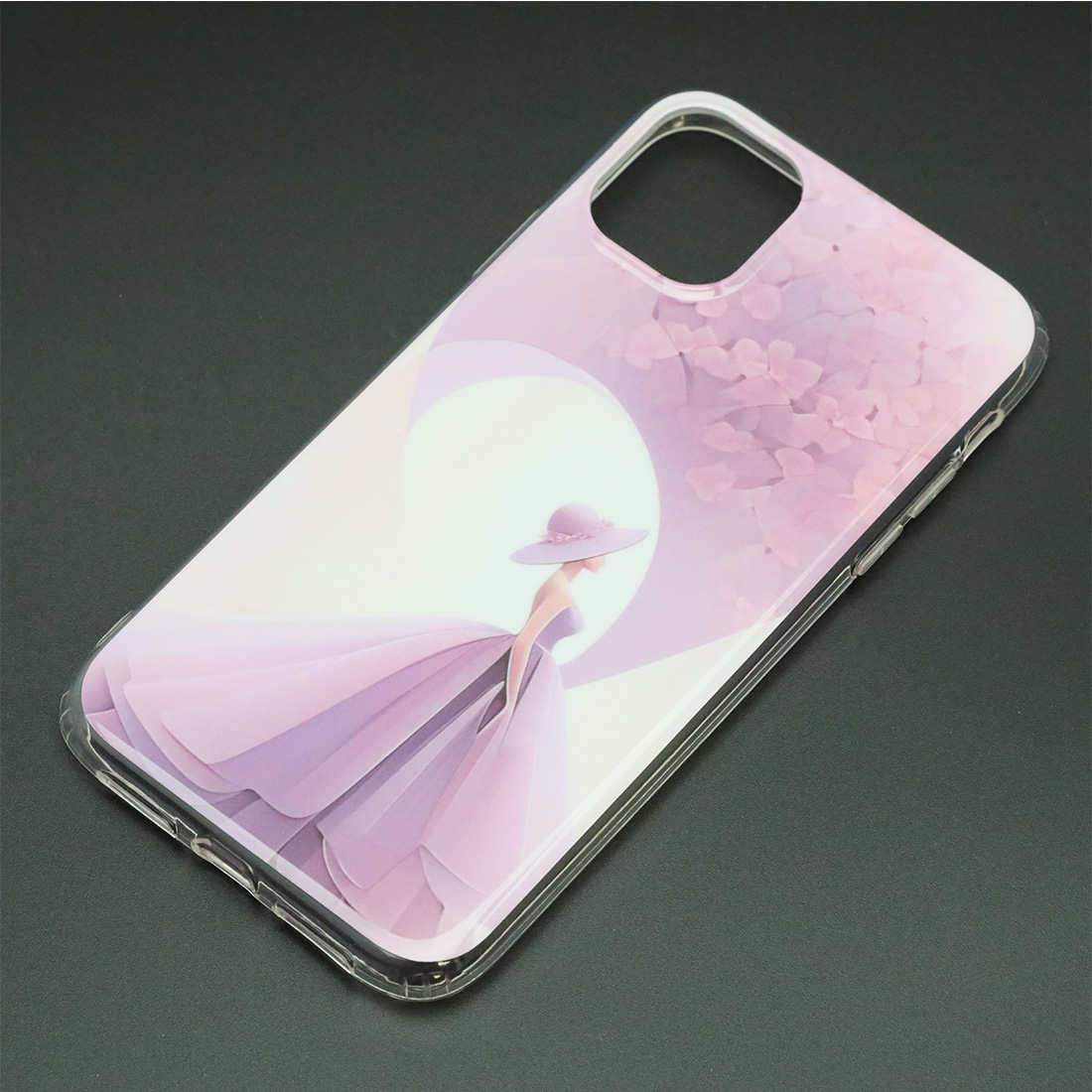 Чехол накладка для APPLE iPhone 11, силикон, глянцевый, рисунок Девушка в платье
