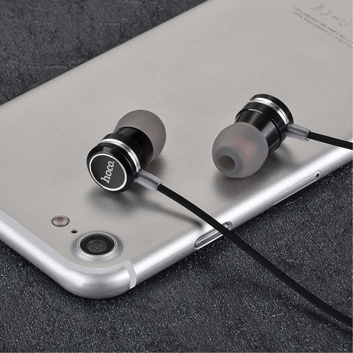 Гарнитура (наушники с микрофоном) проводная, HOCO M16 Metal In-Ear Headphones, цвет черный