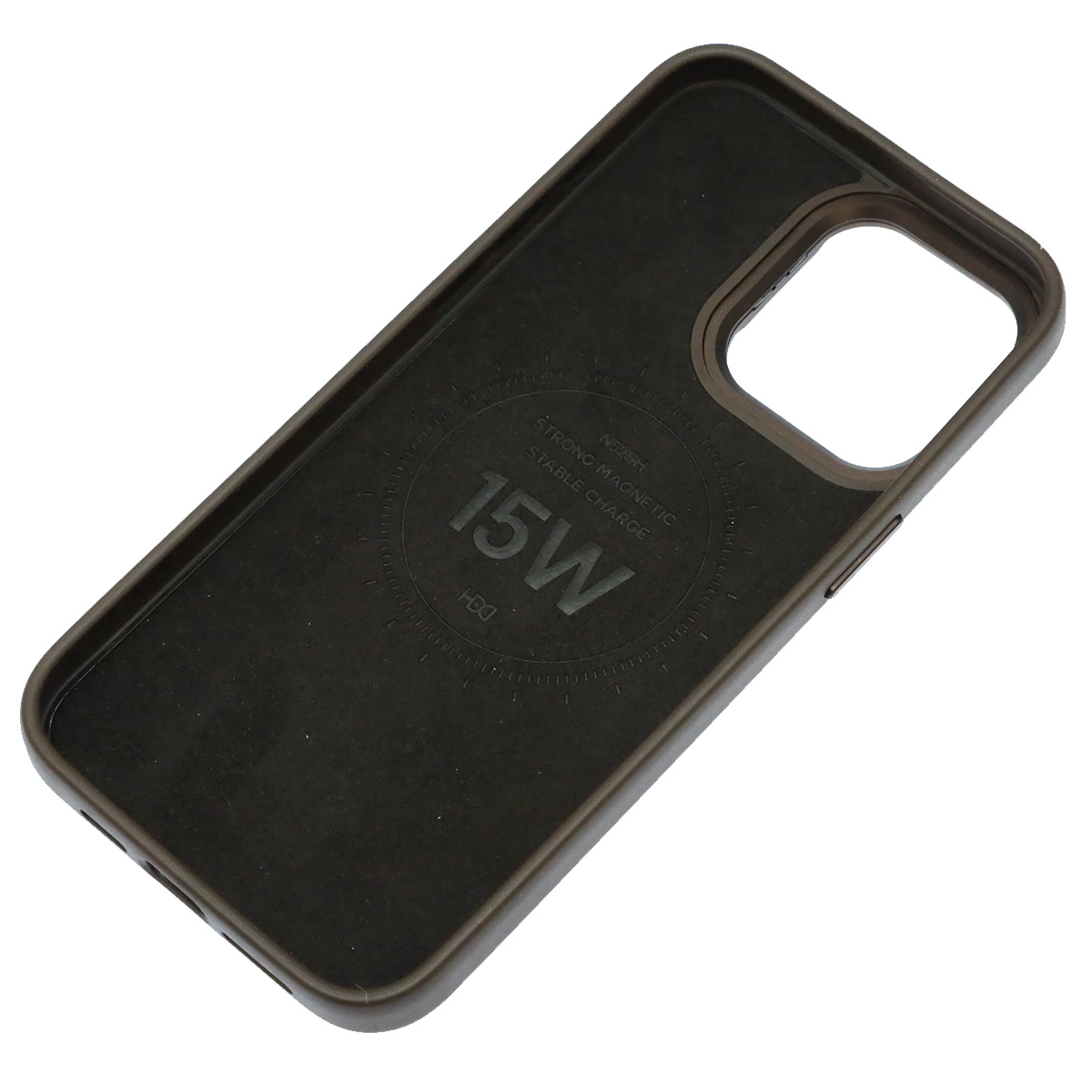 Чехол накладка Modern Stylish с поддержкой MagSafe для APPLE iPhone 15 Pro Max, защита камеры, подставка, экокожа, бархат, цвет темно коричневый